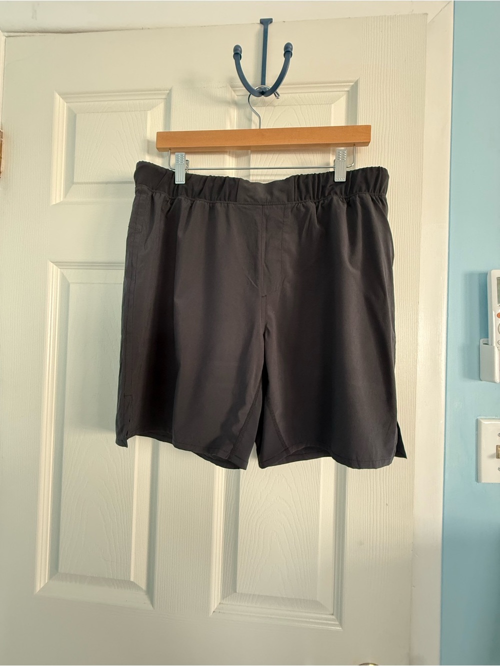 Ten Thousand Fight Shorts Lined 7” Black NEW Large L